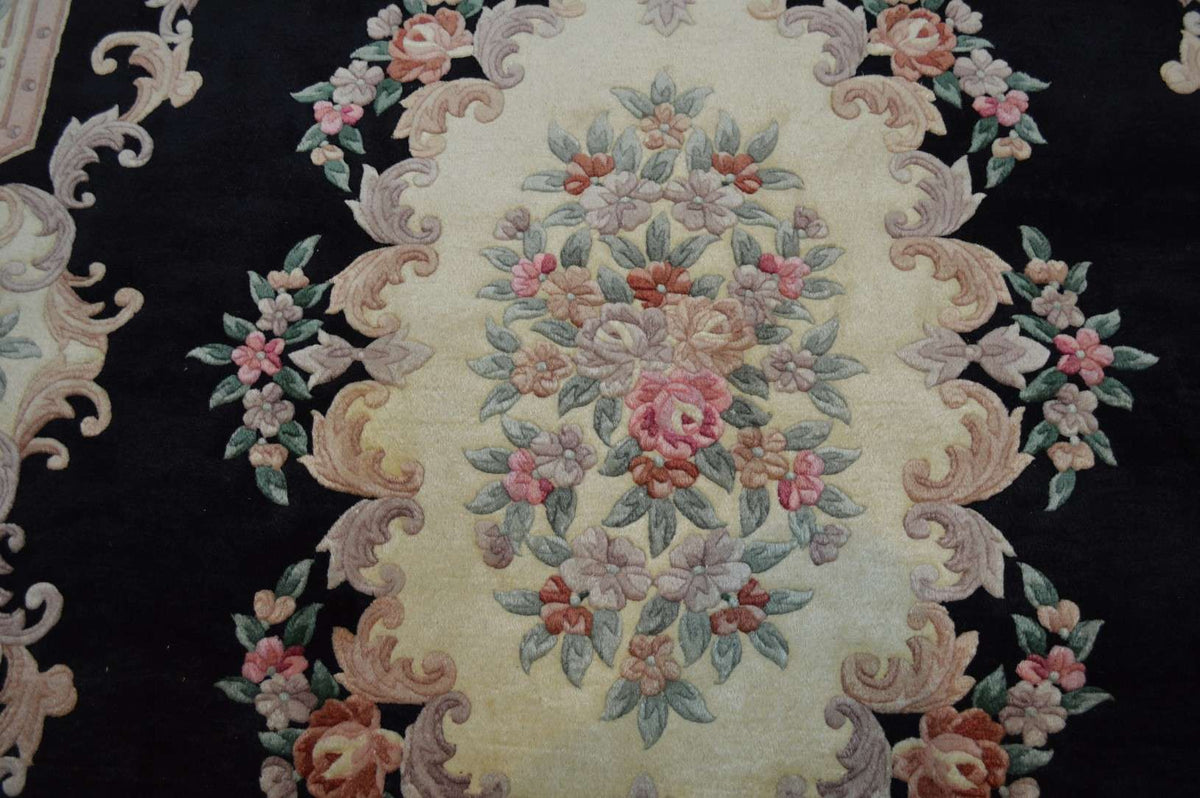 8' 0" x 10' 9" China Aubusson Rug image 2