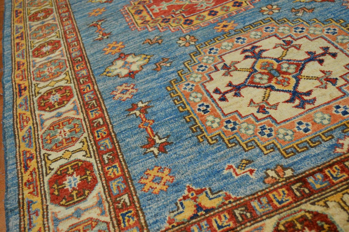 3' 5" x 5' 2" Pakistan Kazak Rug image 2