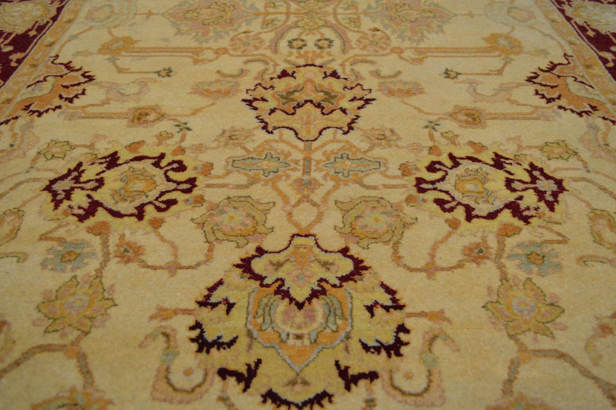 4' 1" x 6' 3" Pakistan Mogul Rug image 9