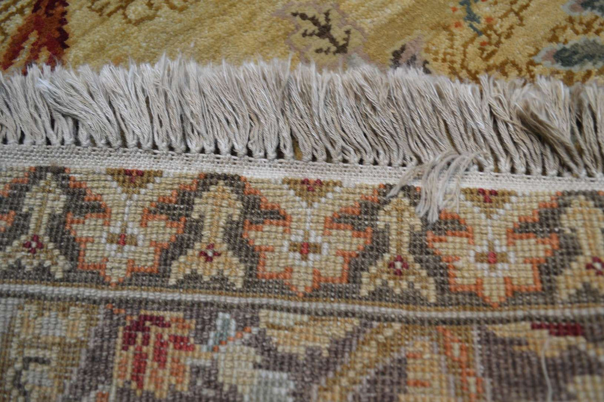 8' 0" x 9' 9" India Sultanabad Rug image 12