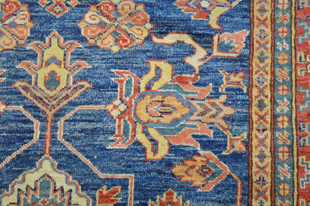 4' 0" x 6' 1" Pakistan Kazak Rug image 5