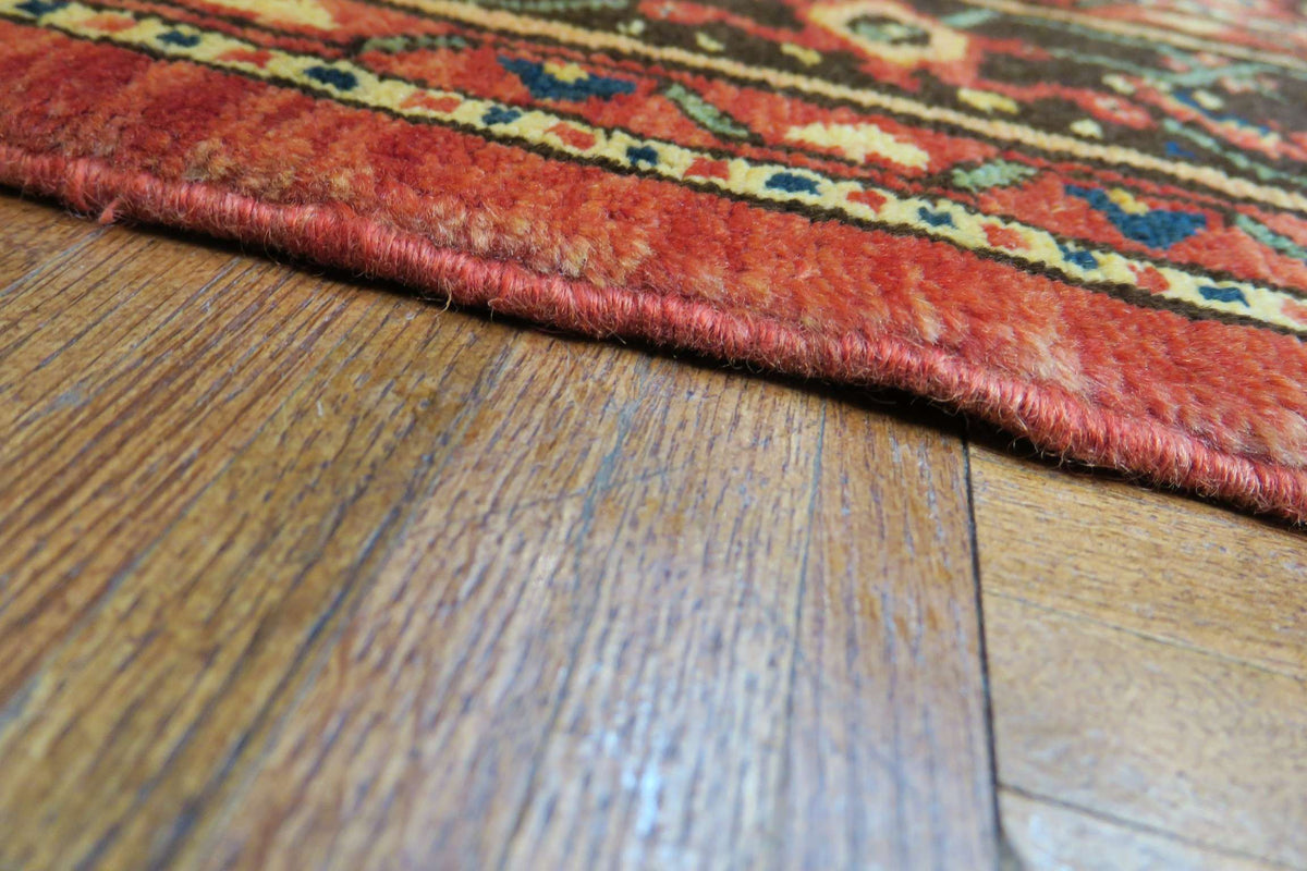 7' 1" x 10' 4" Persian Hamadan Rug image 2