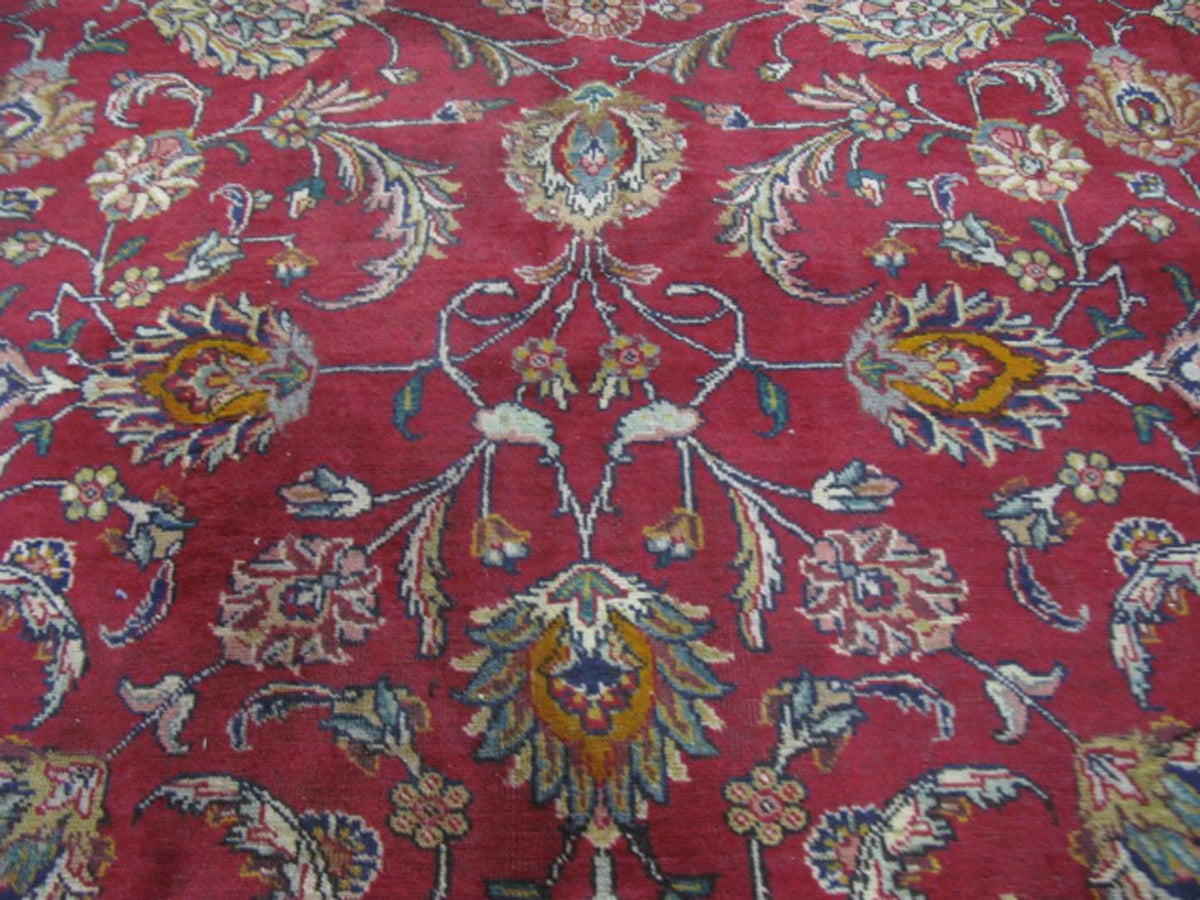 8' 5" x 11' 8" Persian Tabriz Rug image 4