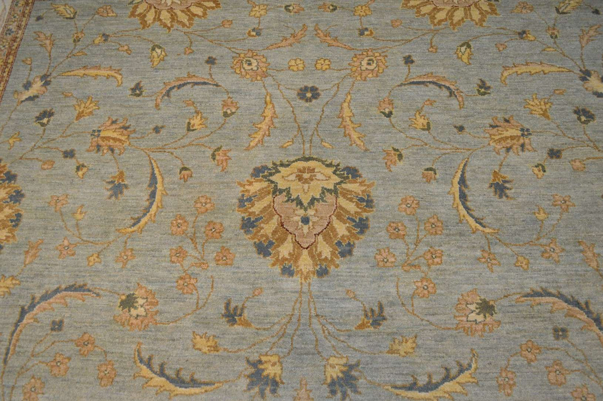 9' 2" x 12' 6" Pakistan Oushak Rug image 9