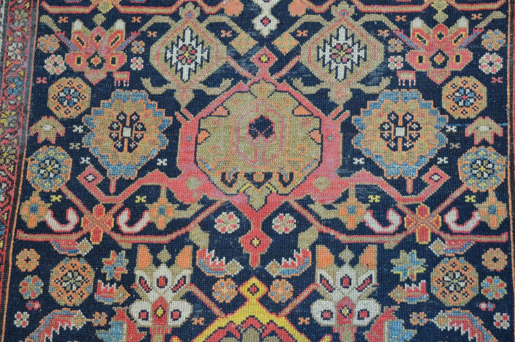 3' 5" x 6' 4" Vintage Hamadan Rug image 6