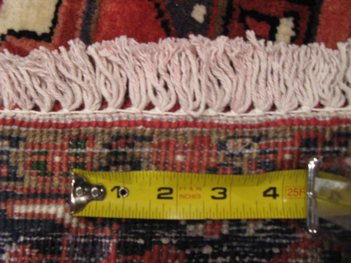 7' 9" x 11' 0" Persian Heriz Rug image 12