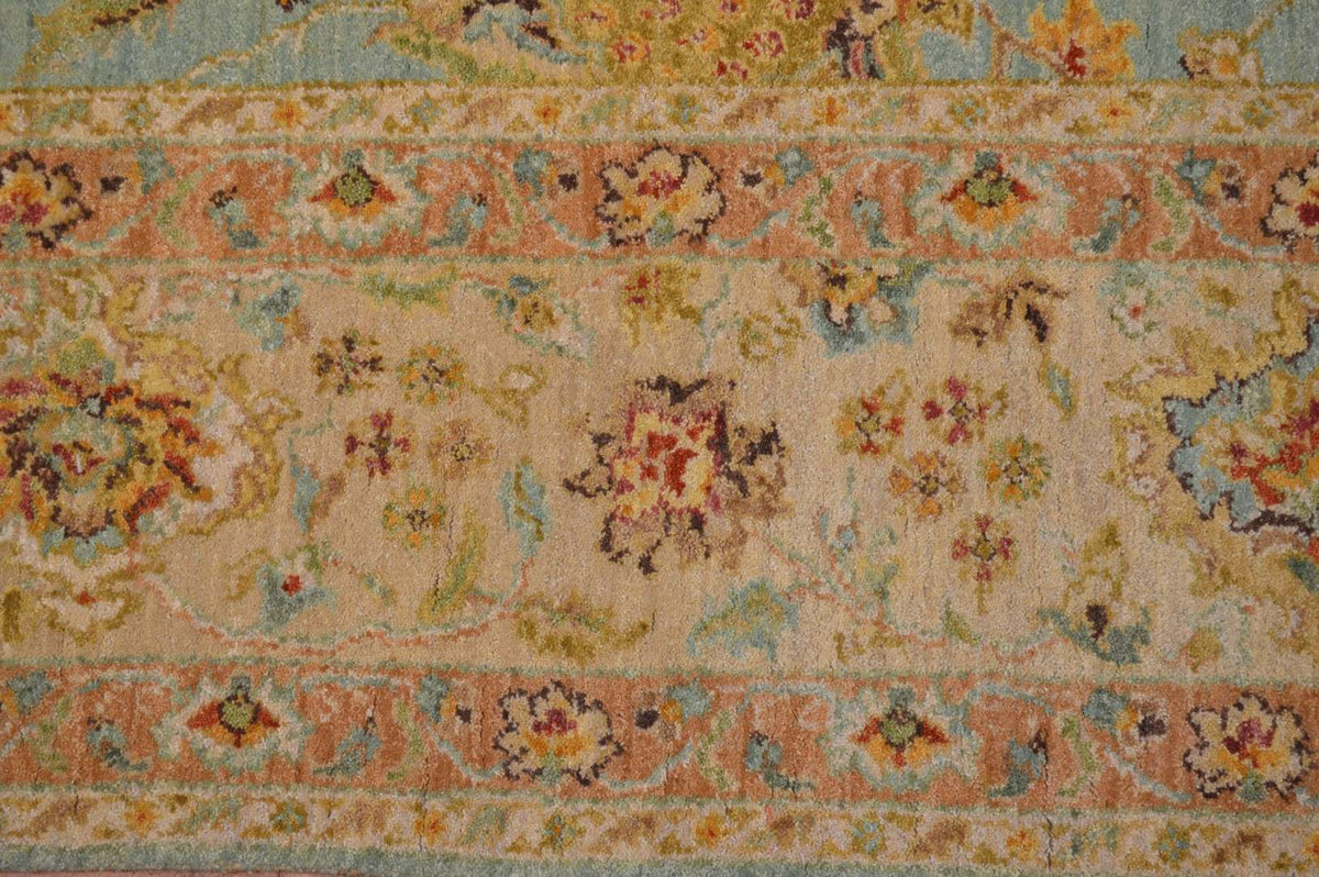 8' 0" x 10' 0" India Sultanabad Rug image 12