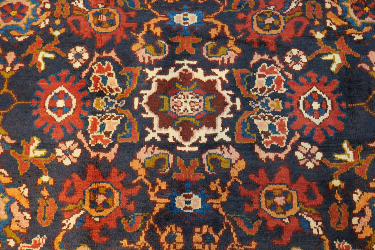 6' 6" x 10' 1" Persian Hamadan Rug image 9