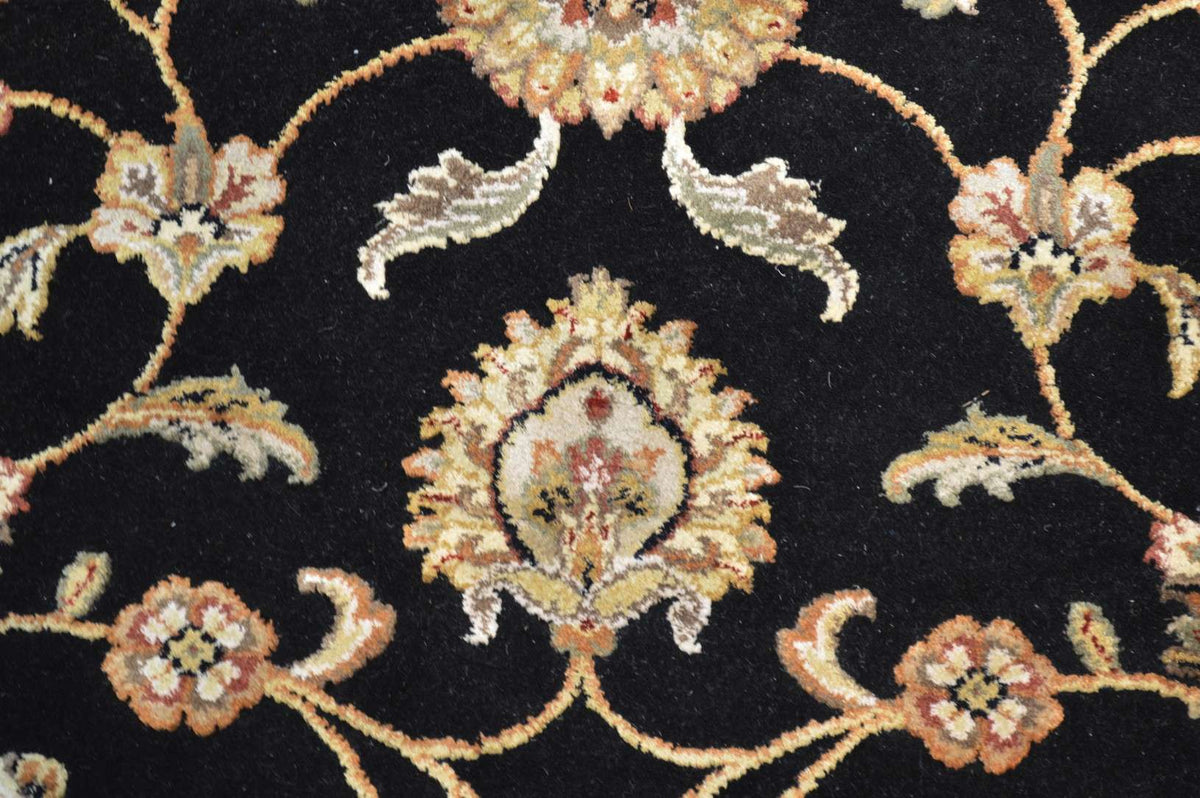 6' 2" x 6' 1" India Jaipur Round Rug image 2