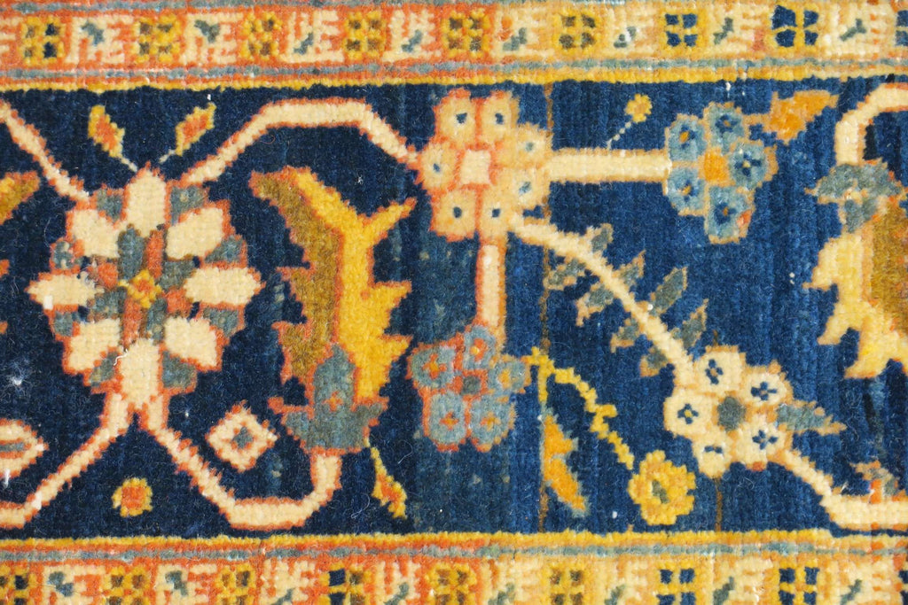 3' 9" x 5' 4" Persian Tabriz Rug image 1
