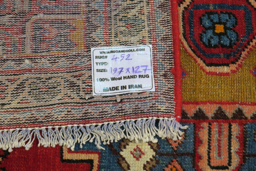4' 2" x 6' 4" Persian Hamadan Rug image 5