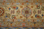 8' 1" x 10' 1" India Agra Rug image 6