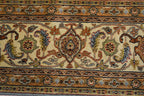 8' 2" x 10' 0" India Agra Rug image 6
