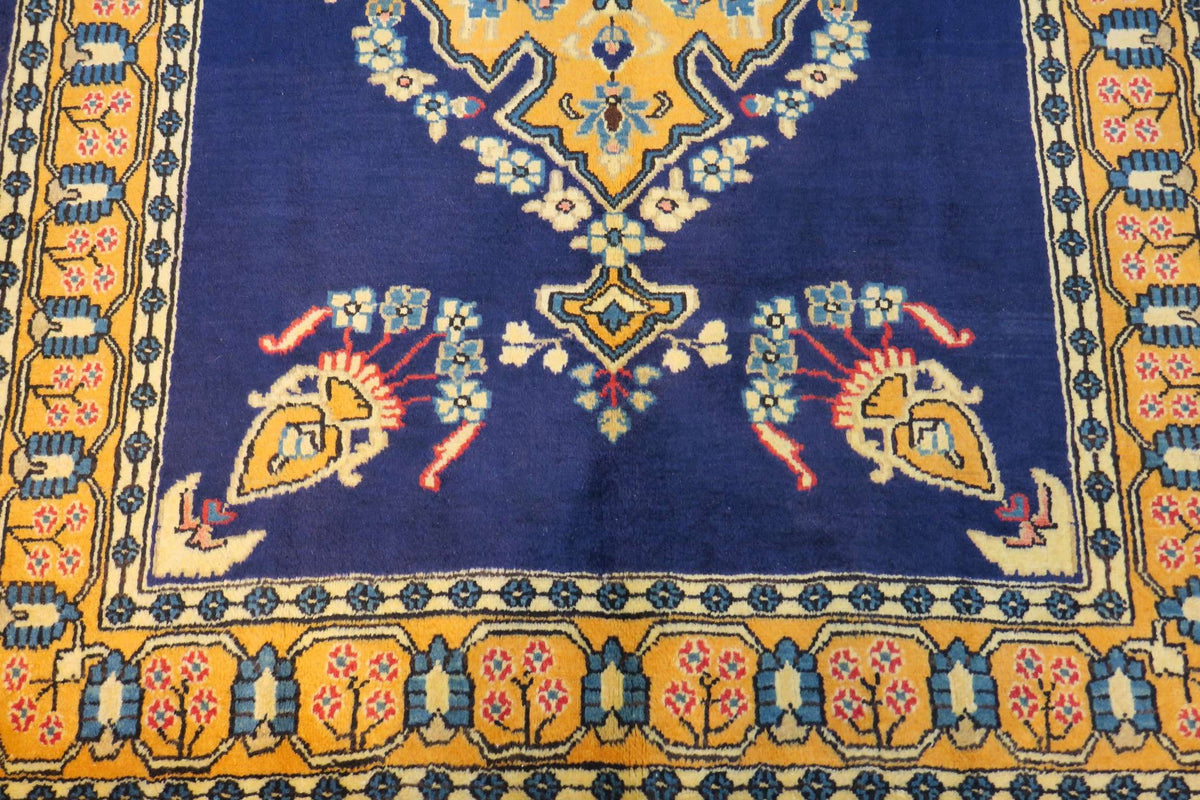 3' 3" x 4' 8" Persian Shahreza Rug image 6