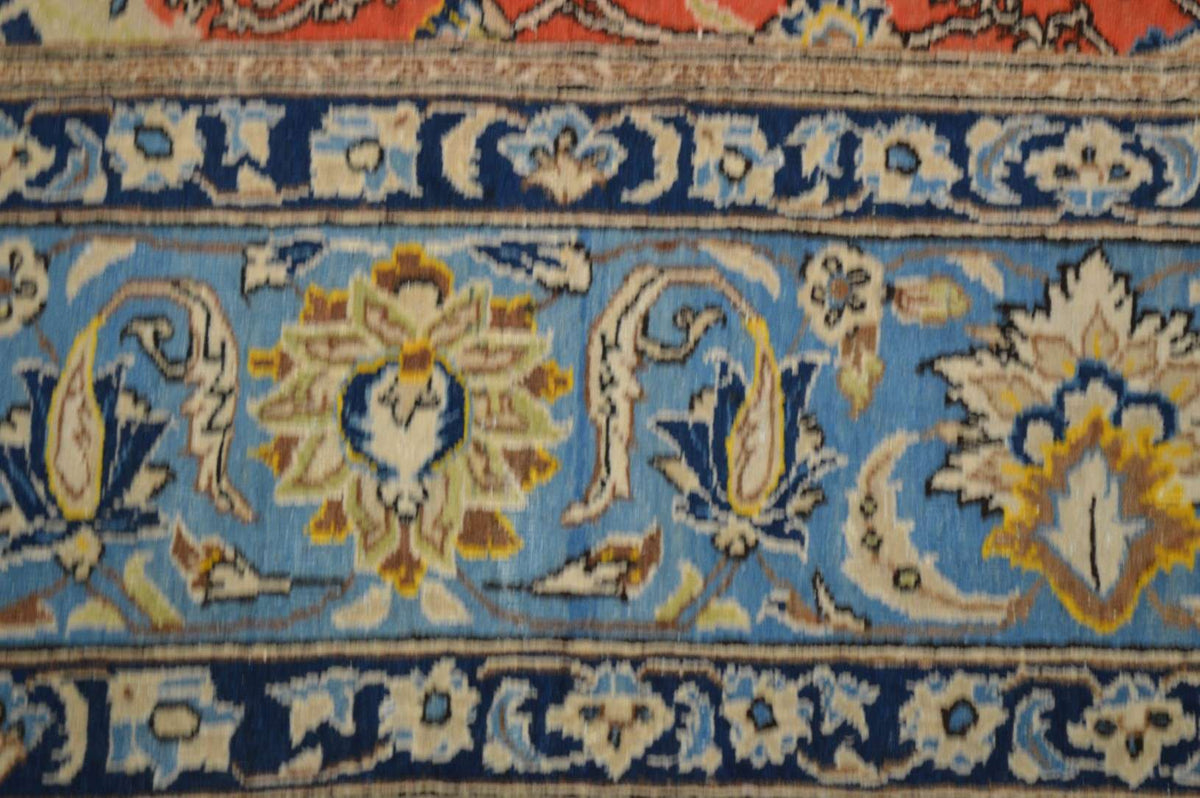6' 3" x 9' 5" Persian Mohtasham Rug image 10