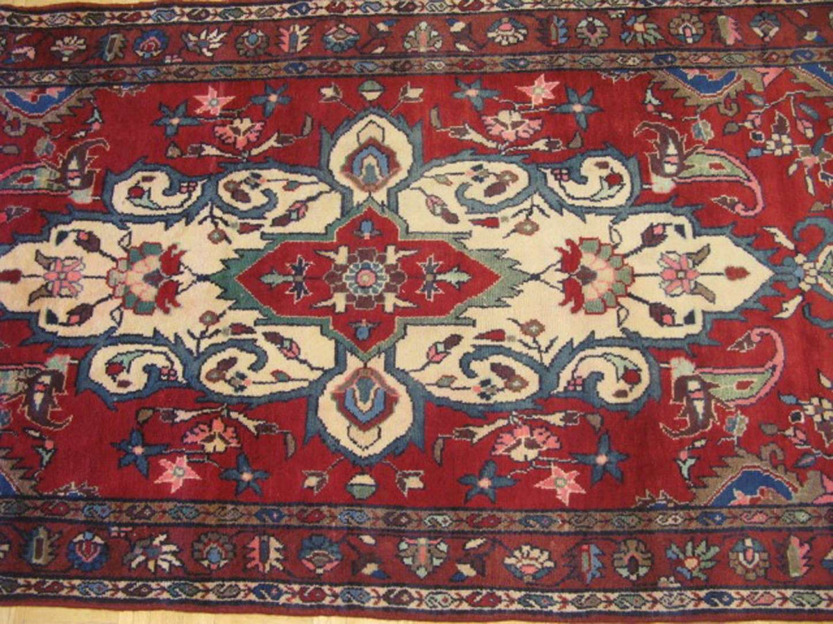 3' 8" x 9' 5" Persian Hamadan Runner image 7