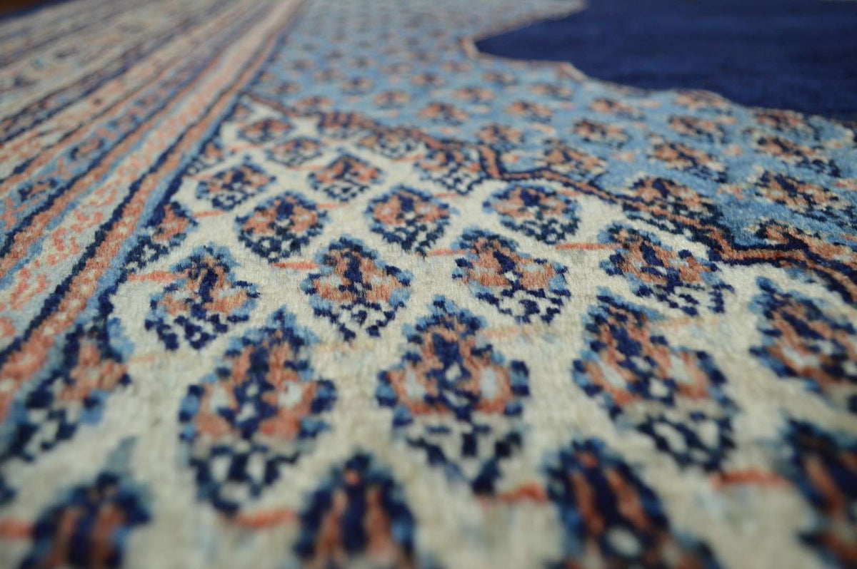 7' 3" x 10' 3" Persian Arak Rug image 7