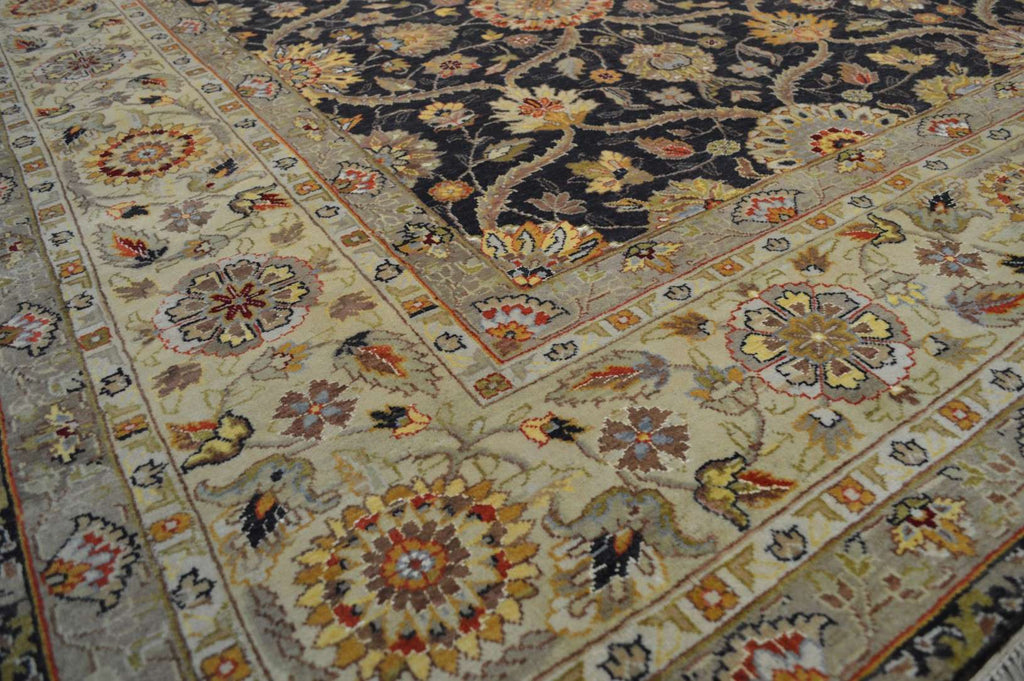 7' 7" x 9' 6" India Agra Rug image 3