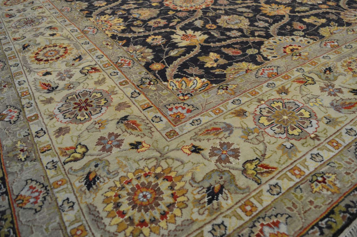 7' 7" x 9' 6" India Agra Rug image 3