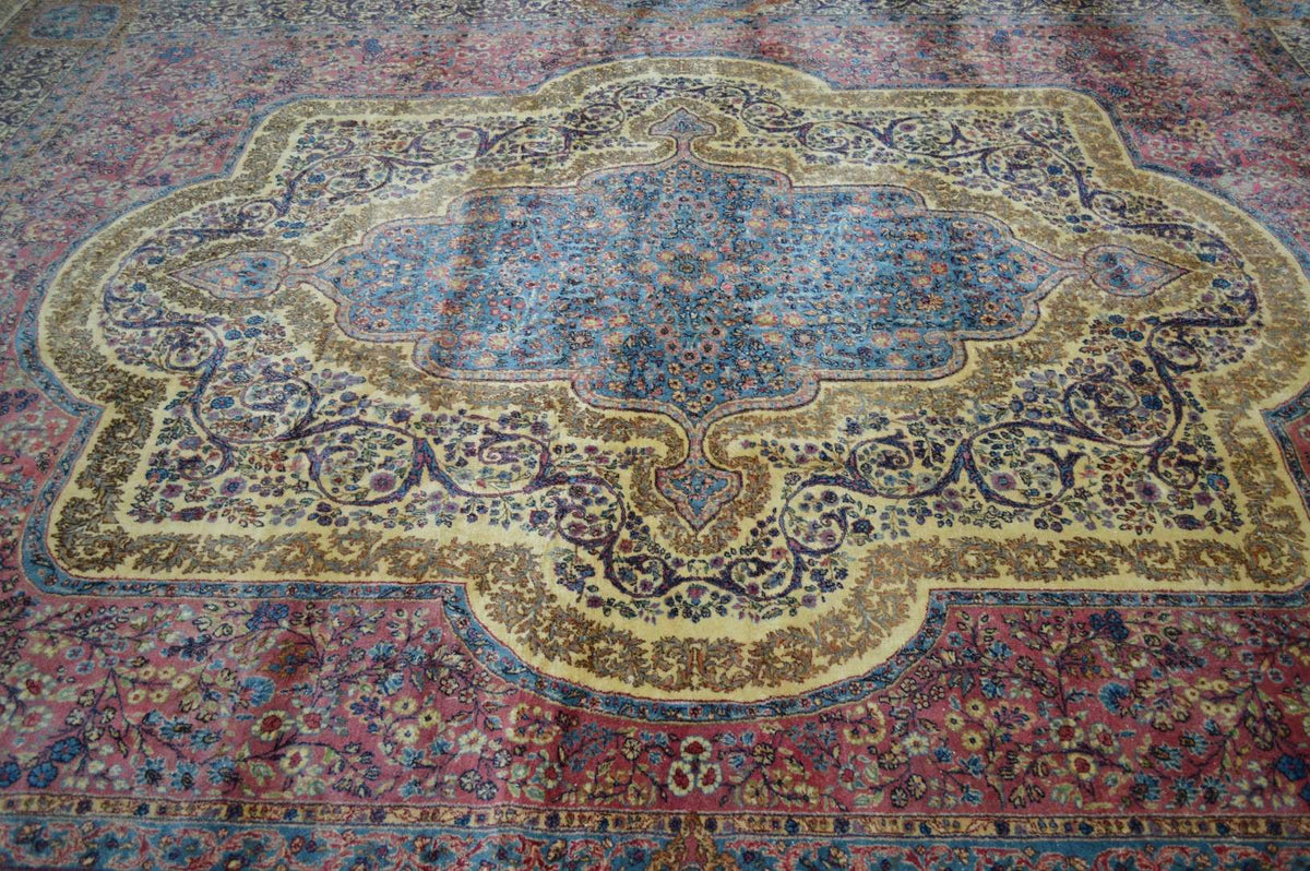 11' 8" x 15' 4" Persian Kerman Rug image 6
