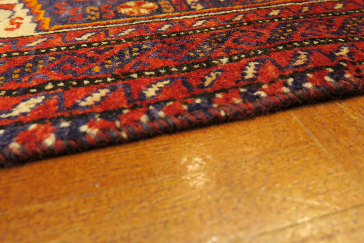 2' 7" x 4' 7" Persian Baluch Rug image 7