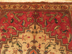 3' 8" x 5' 0" Persian Heriz Rug image 4