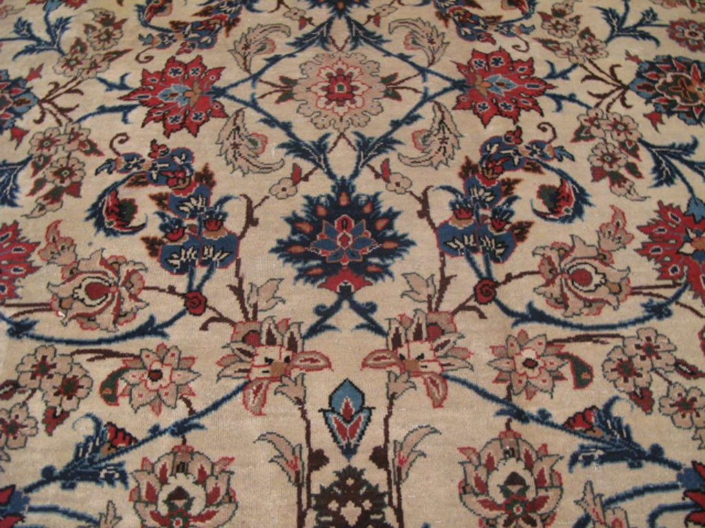 8' 2" x 11' 5" Persian Tabriz Rug image 2