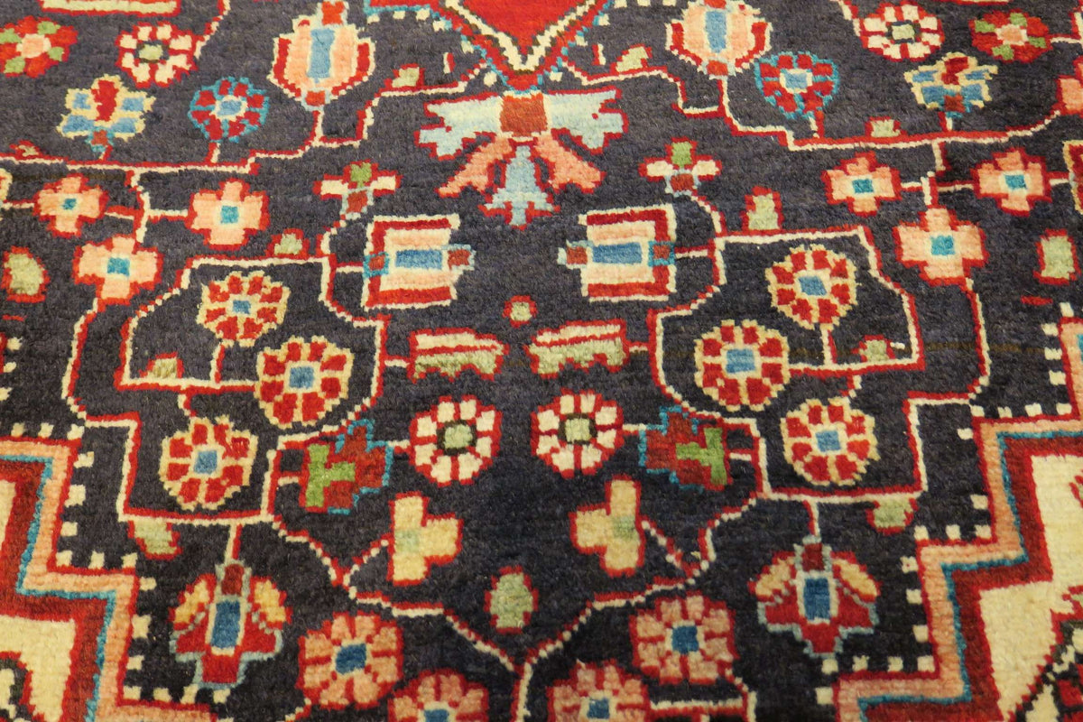 4' 2" x 7' 3" Persian Jozan Rug image 6