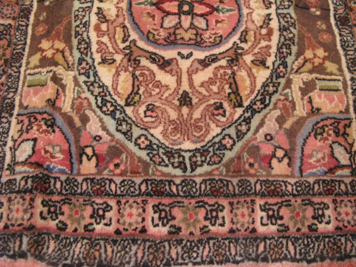 2' 0" x 2' 3" Persian Bijar Rug image 10