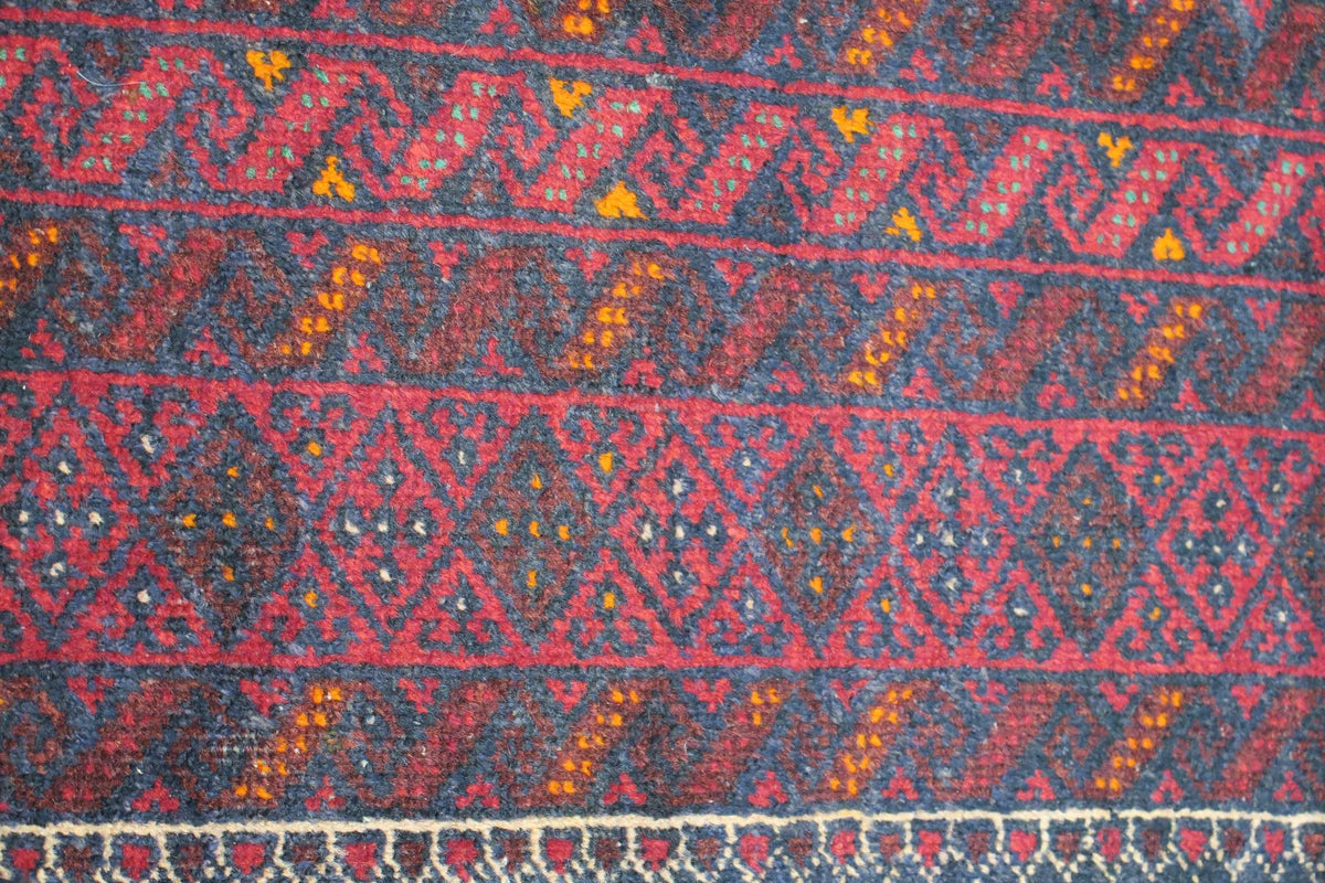 3' 5" x 7' 4" Persian Baluch Rug image 11