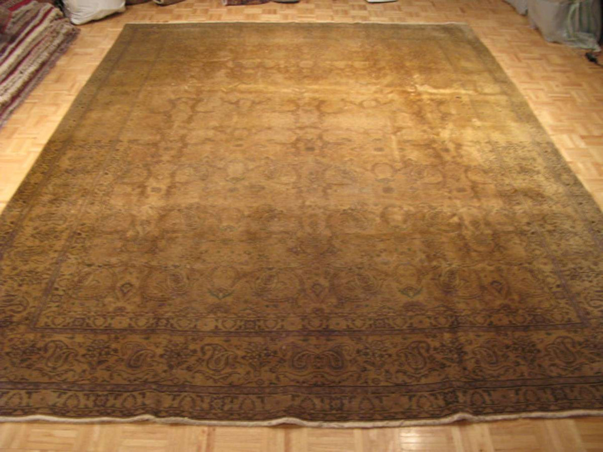 9' 1" x 12' 1" Persian Tabriz Rug image 1