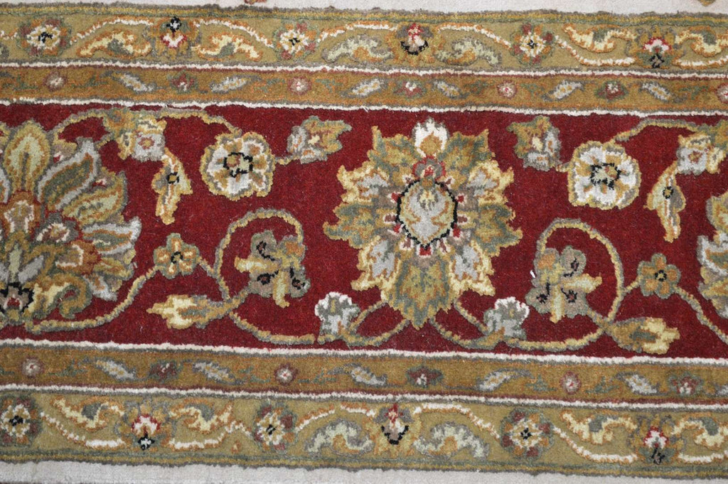 8' 3" x 10' 2" India Jaipur Rug image 3