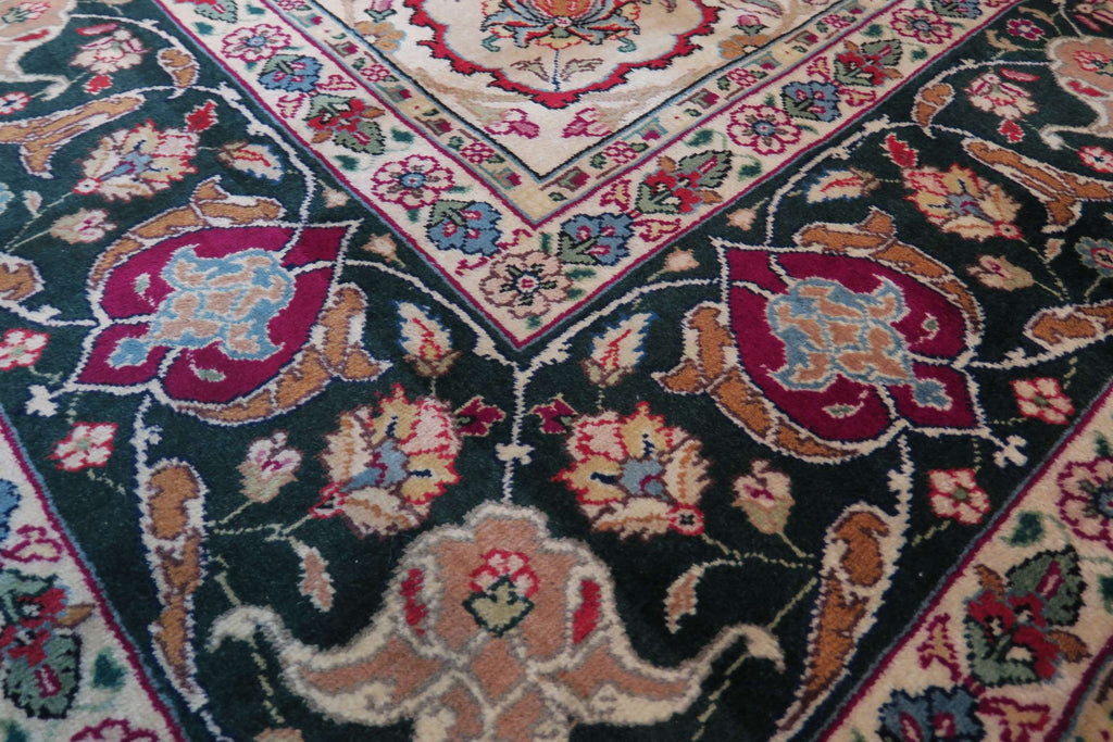8' 2" x 10' 7" Persian Tabriz Rug image 9
