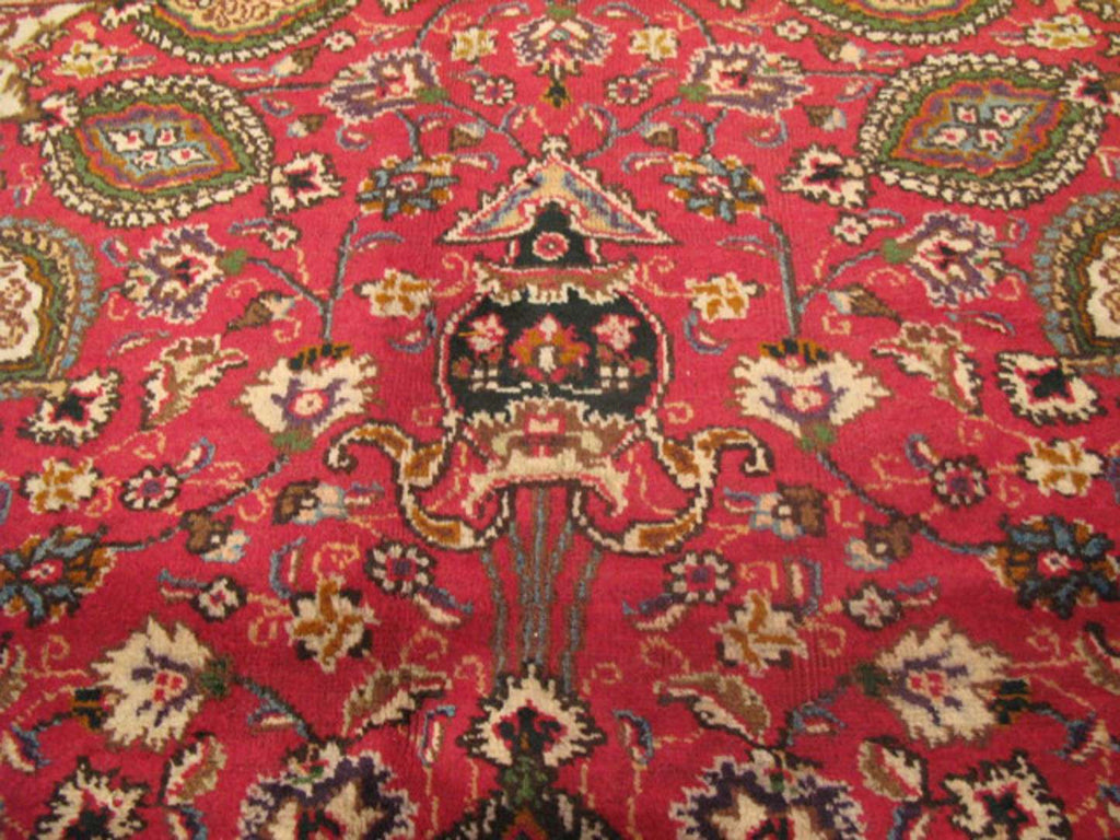 6' 8" x 9' 7" Persian Tabriz Rug image 9