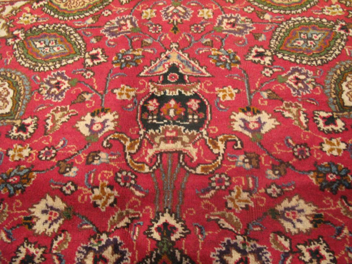 6' 8" x 9' 7" Persian Tabriz Rug image 9