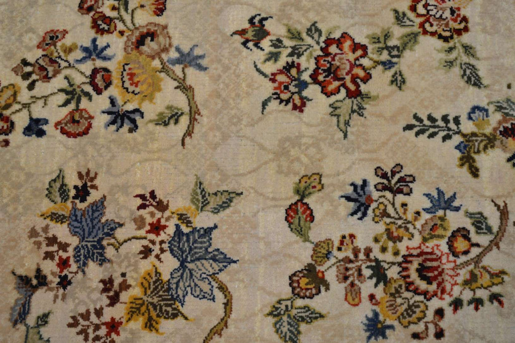 3' 9" x 4' 3" India Agra Rug image 6