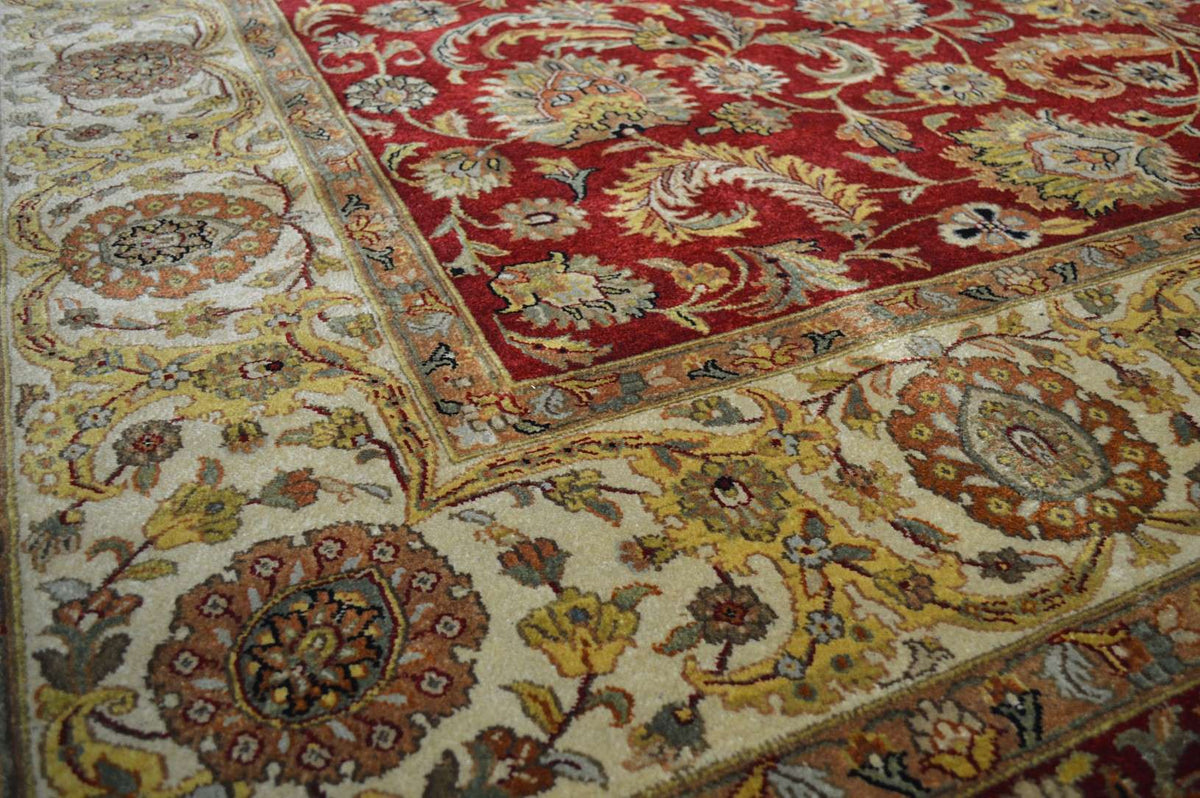 9' 0" x 12' 1" India Agra Rug image 3