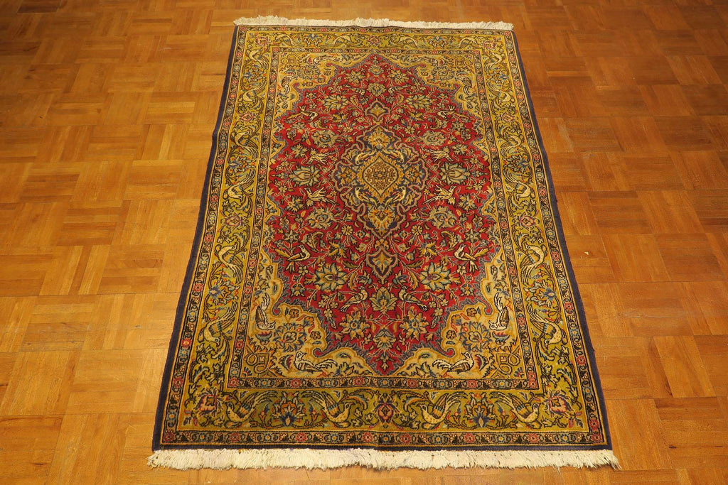 3' 4" x 4' 9" Persian Qoumsheh Rug image 8