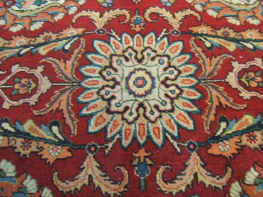 7' 7" x 11' 5" Persian Tabriz Rug image 7