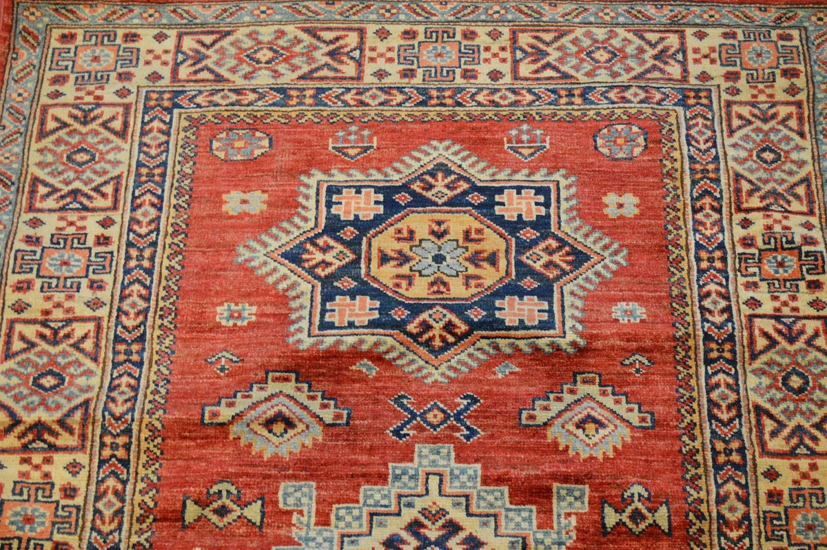 3' 5" x 4' 10" Pakistan Kazak Rug image 2