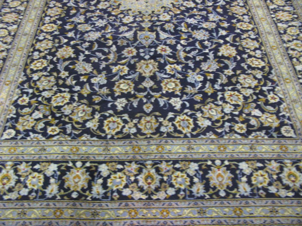 8' 3" x 11' 8" Persian Kashan Rug image 5