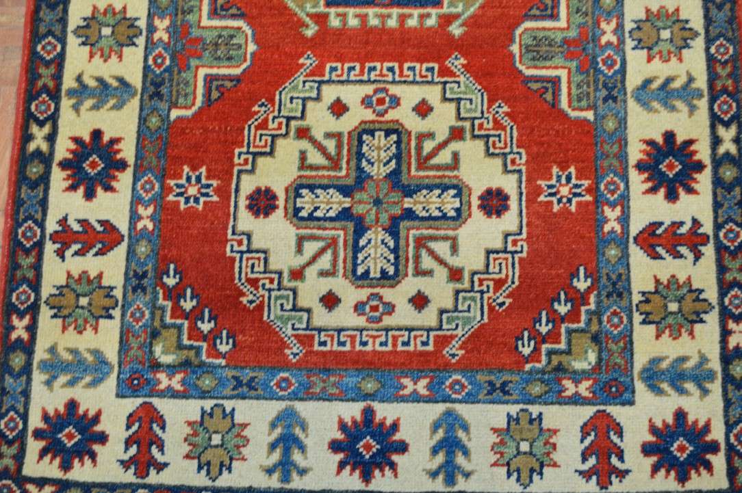 2' 8" x 10' 2" Pakistan Kazak Runner image 6