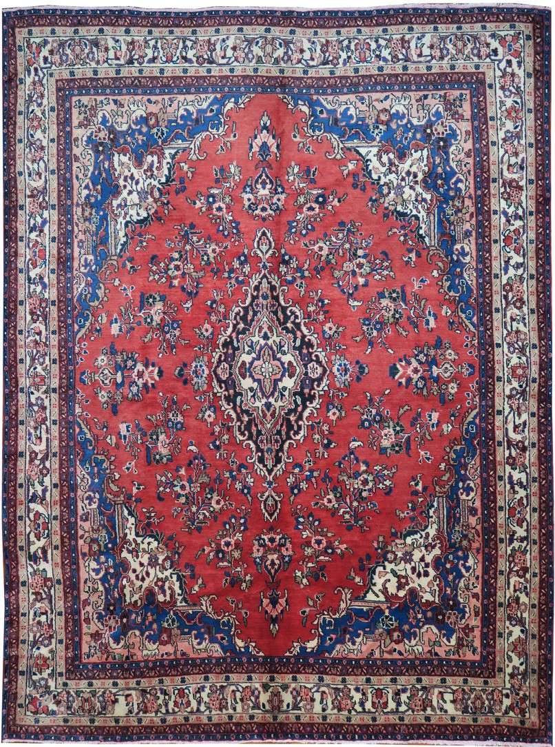 10' 0" x 13' 6" Persian Lilihan Rug image 0