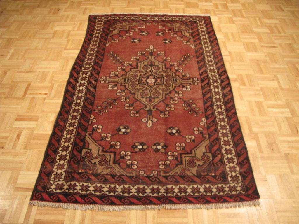 4' 0" x 6' 9" Persian Ferdows Rug image 1