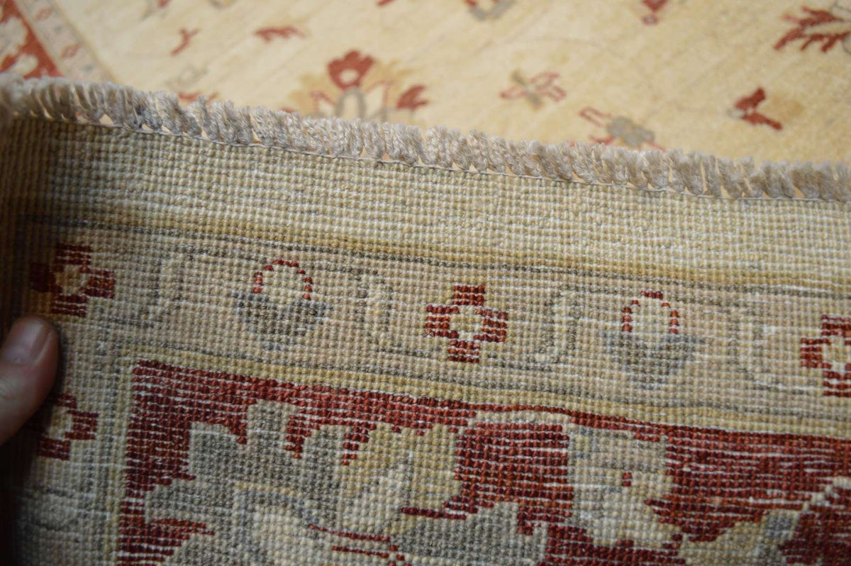 6' 0" x 9' 0" Pakistan Peshawar Rug image 12