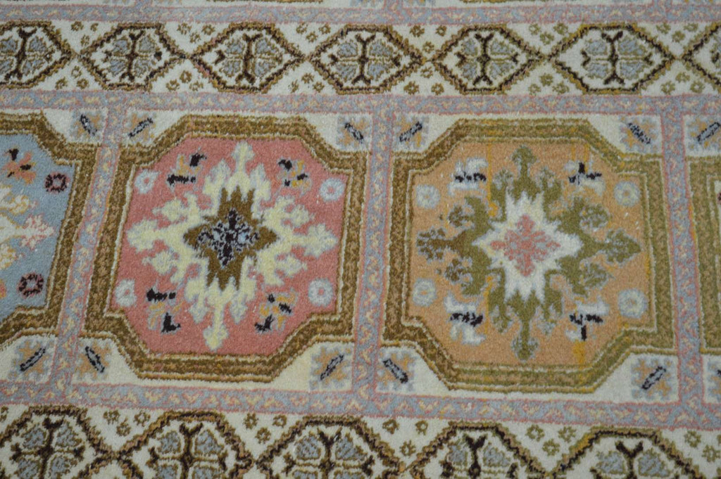 6' 7" x 9' 7" Spain Savonnerie Rug image 5
