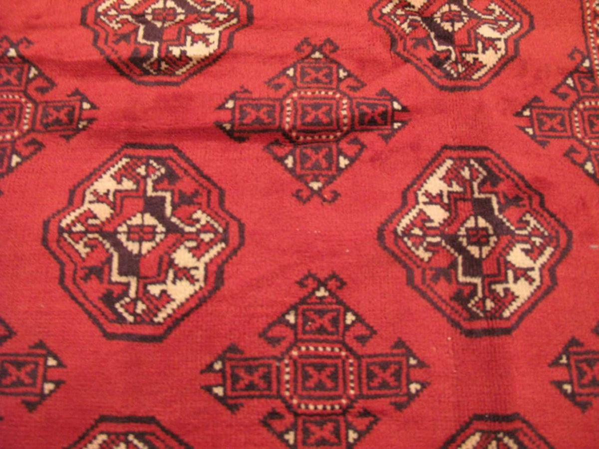 6' 9" x 10' 1" Persian Turkmen Rug image 9