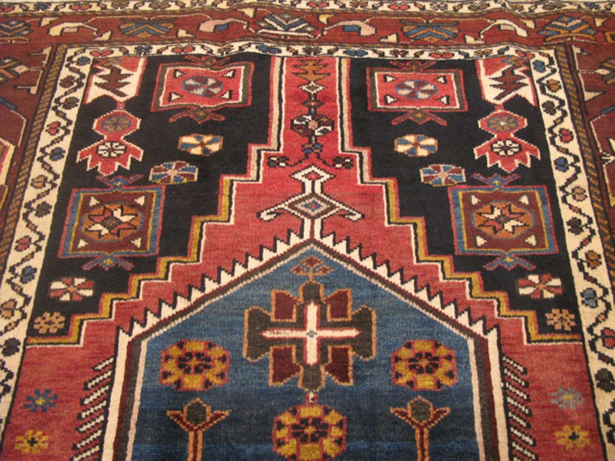 4' 5" x 6' 1" Persian Shahsavan Rug image 4
