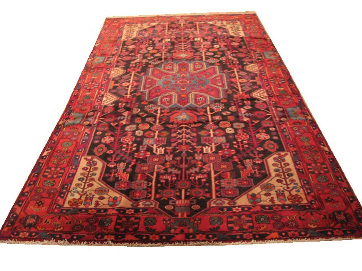 5' 7" x 9' 1" Persian Nahavand Rug image 0