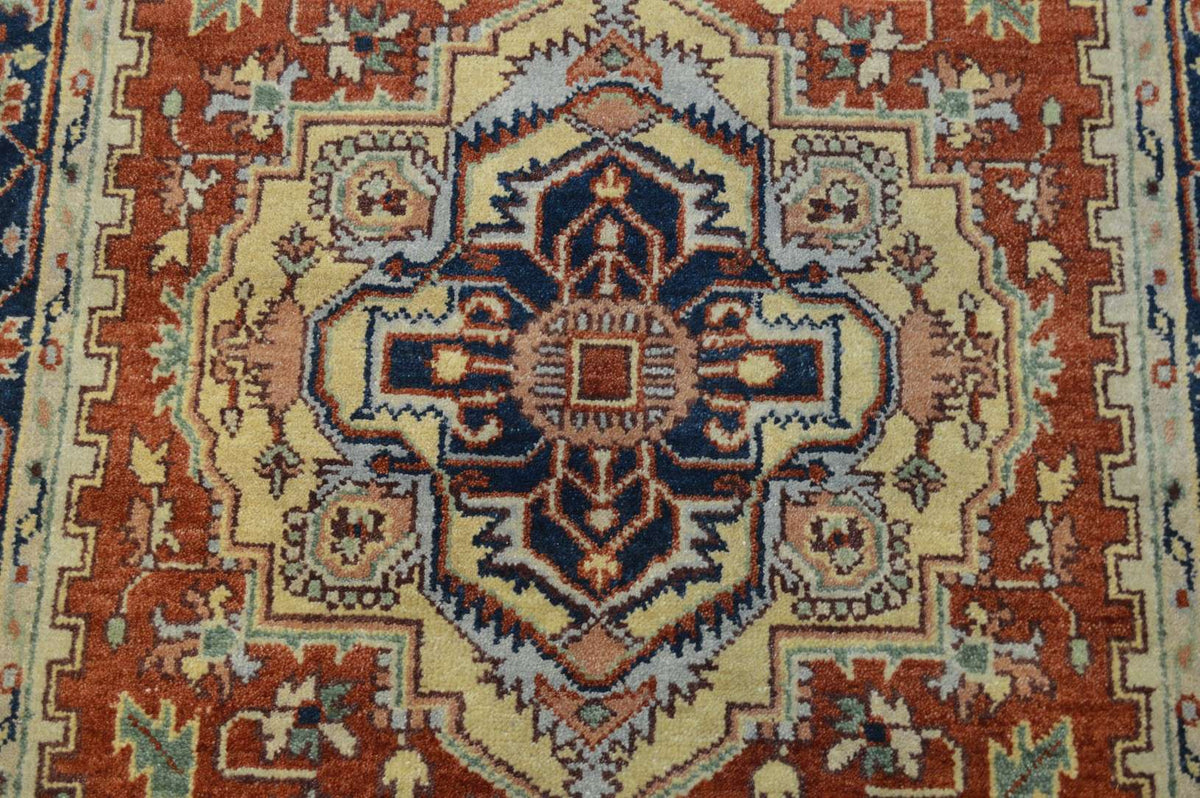 4' 0" x 6' 0" India Serapi Rug image 4